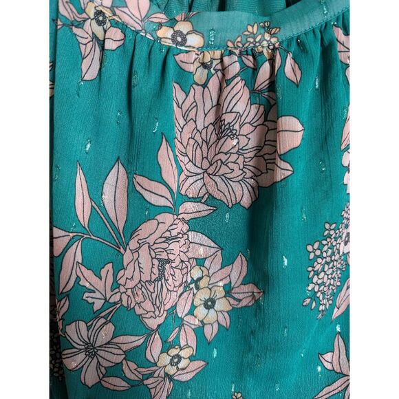 Torrid green & pink floral metallic swiss dot cold shoulder strappy neck top 2X - Picture 7 of 7